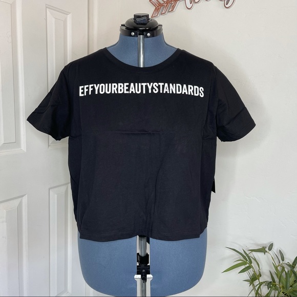 Fashion To Figure Black “EYBS” Graphic Crop Tee 2X - Picture 2 of 16